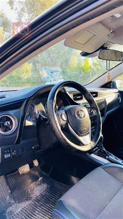 تۆیۆتا کۆرۆلا